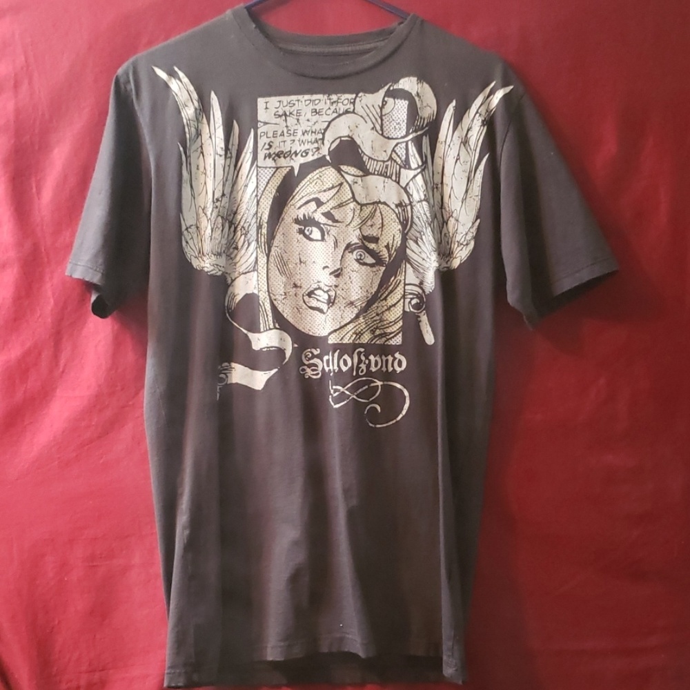 Mens t shirt